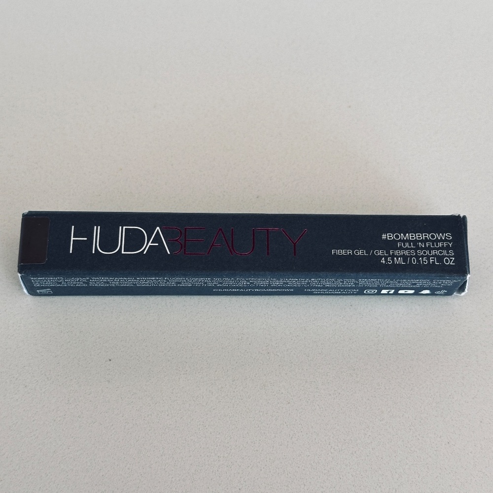 HUDA BEAUTY #BombBrows Full ‘n Fluffy Volumizing Fiber Gel